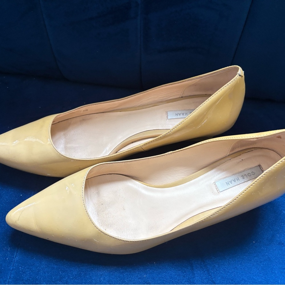 Cole Haan nude cream tan patent leather wedge pump